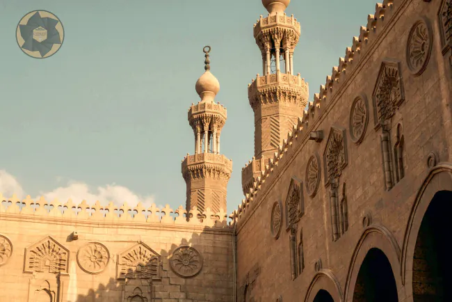 The story of the construction of Al-Muayyad Sheikh Mosque on Al-Muizz Street