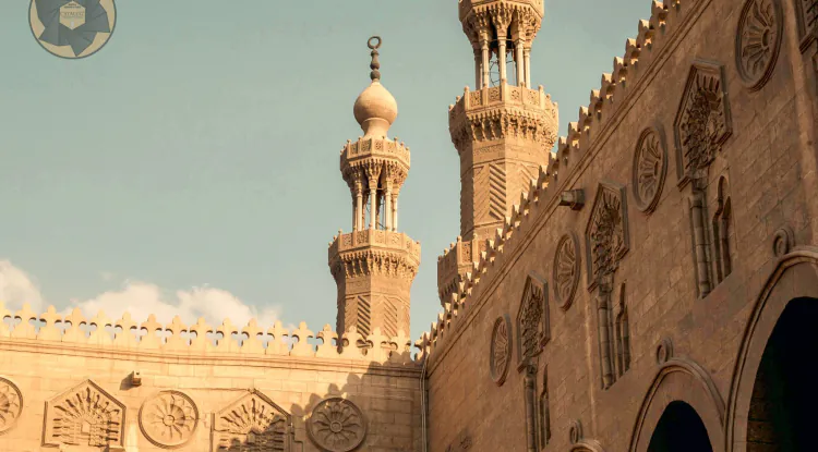 The story of the construction of Al-Muayyad Sheikh Mosque on Al-Muizz Street